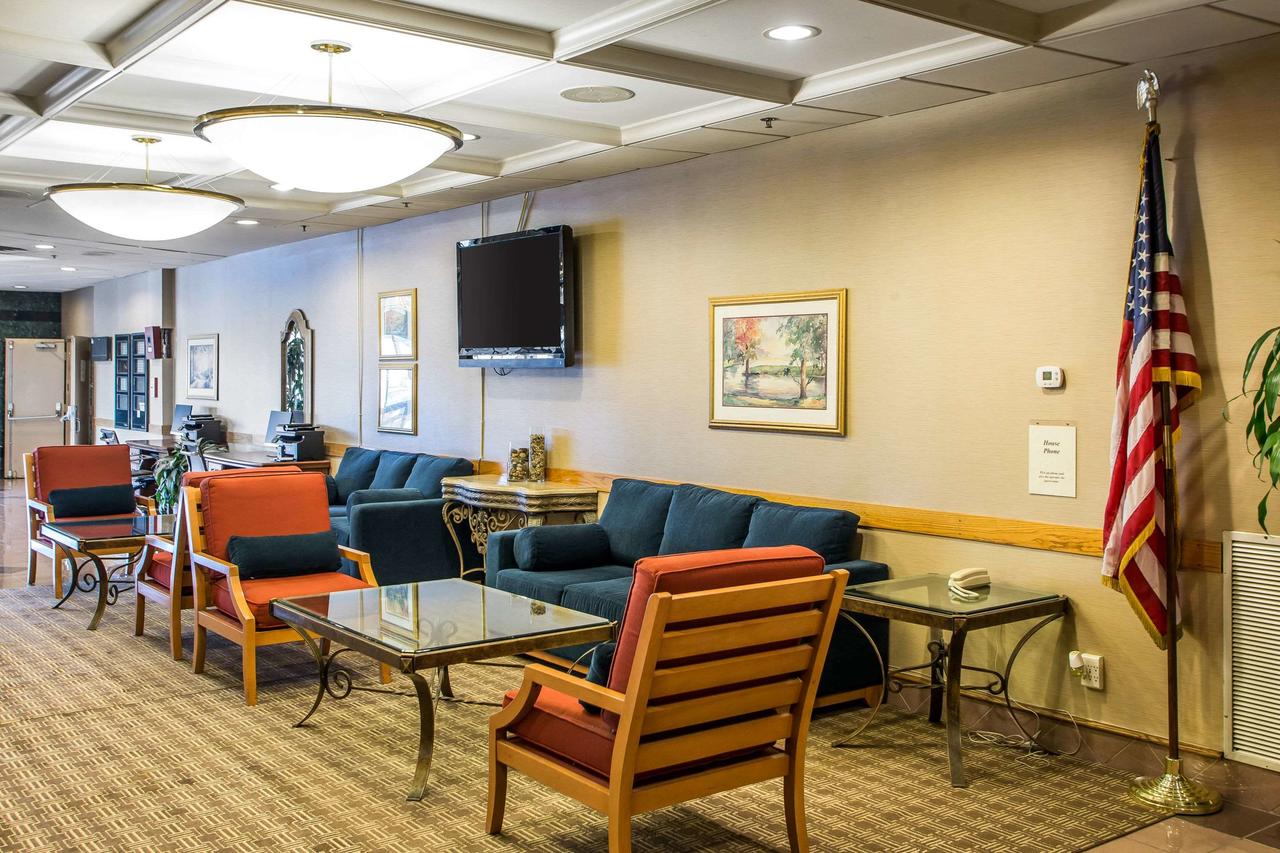 Quality Inn Midway Airport - thumb 15