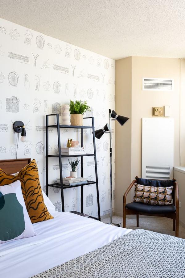 Sleek 2 BR/2BA Apt On Mag Mile By Domio - thumb 3