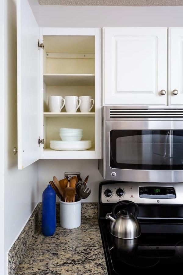 Sleek 2 BR/2BA Apt On Mag Mile By Domio - thumb 6