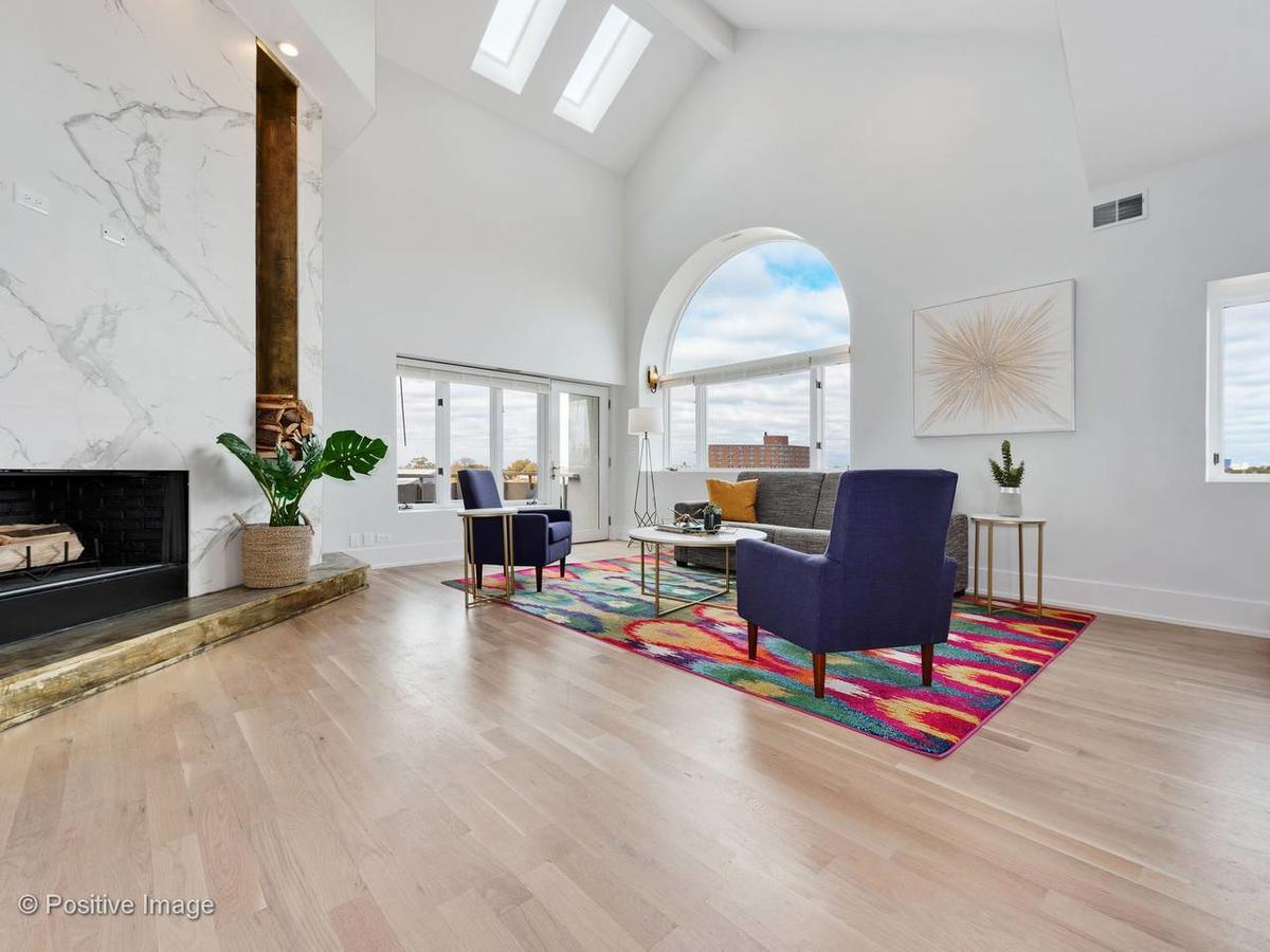 Amazing Luxruy Penthouse! - thumb 15