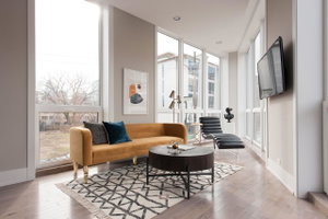 One-Bedroom On N Crosby Street Apt 202