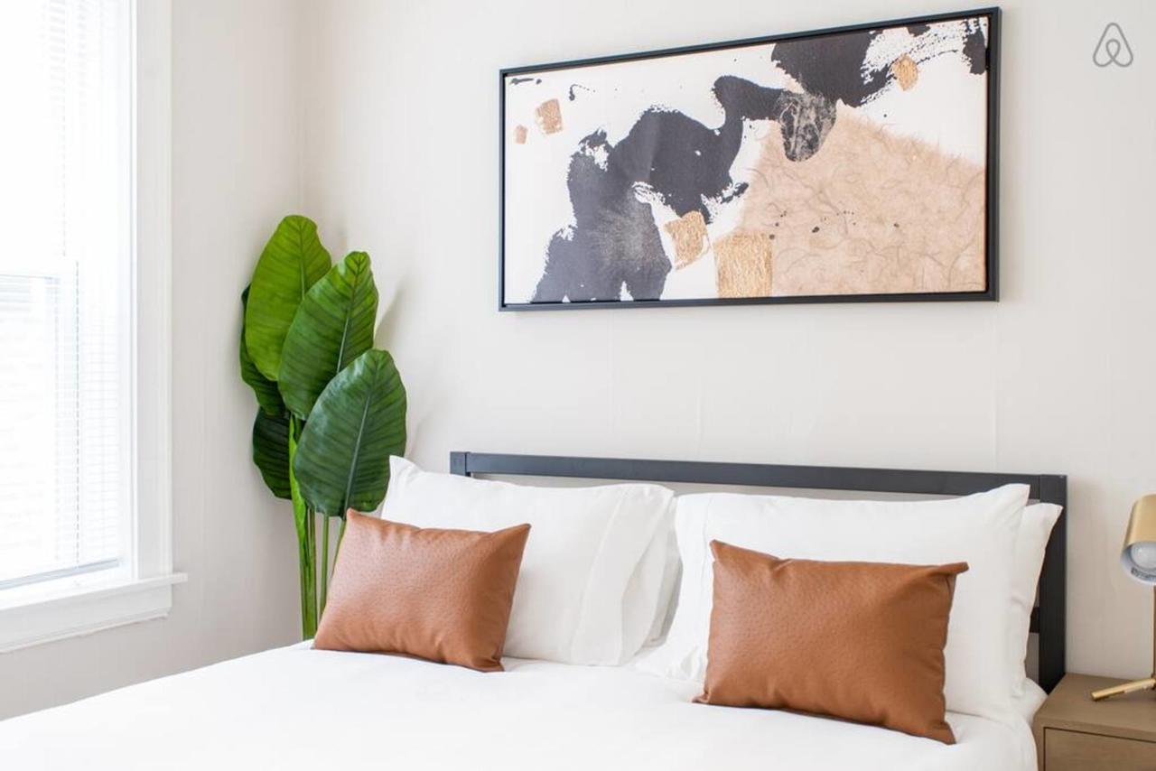 Stylish And Comfy Condo In Lincoln Square, 10 Min To Wrigley EA4 - thumb 19