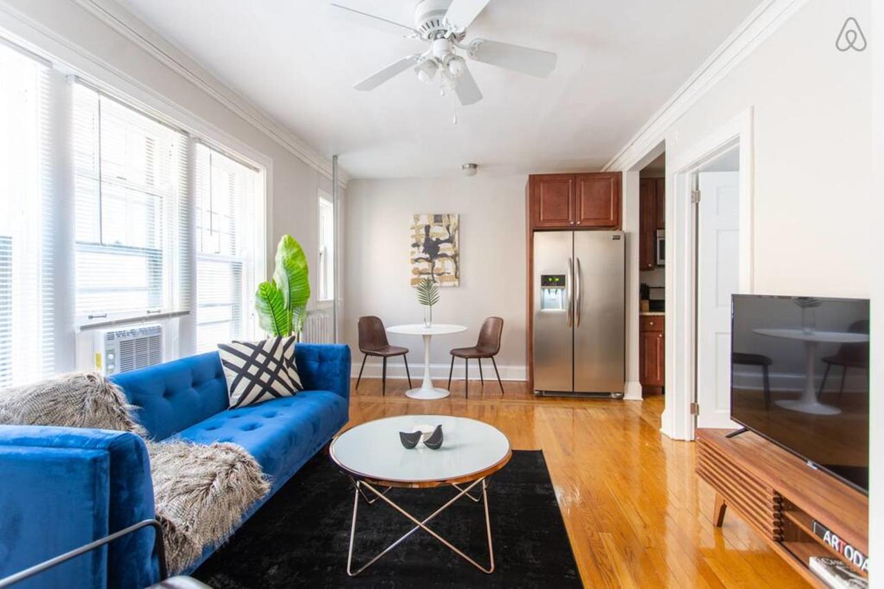 Stylish And Comfy Condo In Lincoln Square, 10 Min To Wrigley EA4 - thumb 0