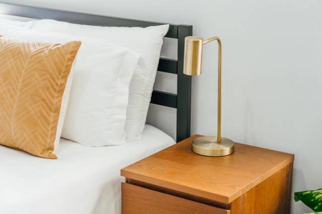 Modern Studio, Nightlife | Near Wrigley M10 - thumb 3