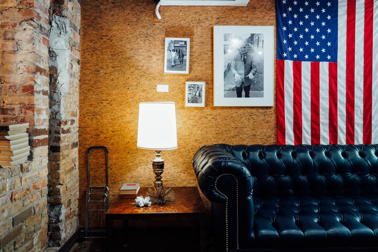 Modern Studio, Nightlife | Near Wrigley M10 - thumb 10