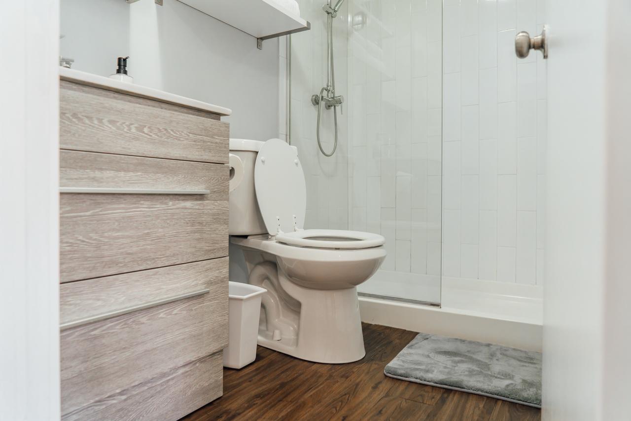 Modern Studio, Nightlife | Near Wrigley M10 - thumb 41