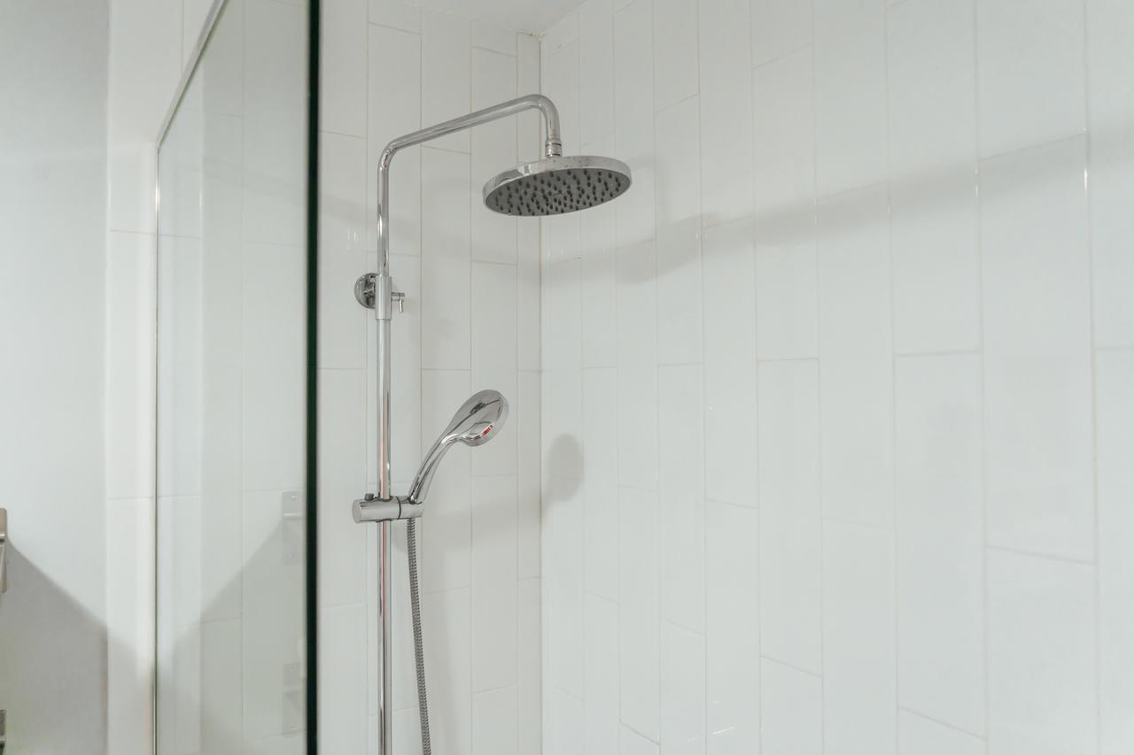 Modern Studio, Nightlife | Near Wrigley M10 - thumb 18