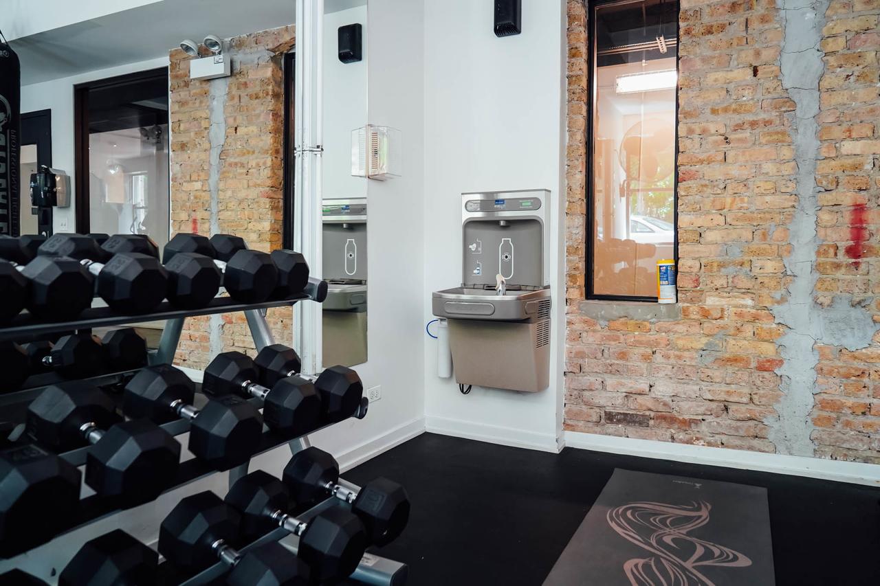 Modern Studio, Nightlife | Near Wrigley M10 - thumb 25