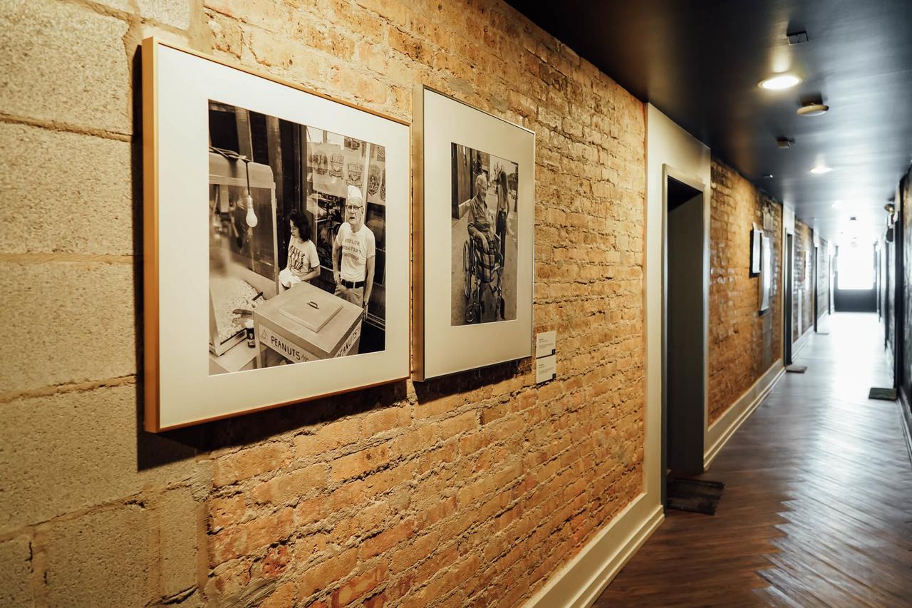 Modern Studio, Nightlife | Near Wrigley M10 - thumb 43