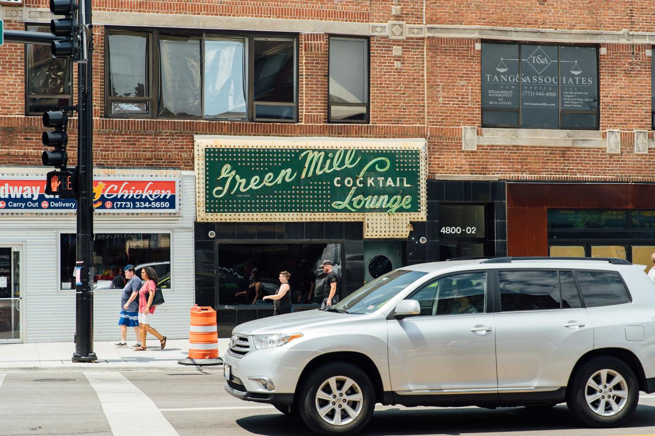 Modern Studio, Nightlife | Near Wrigley M10 - thumb 28