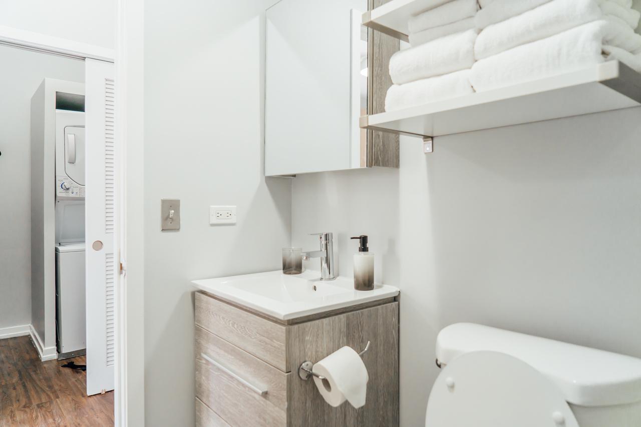 Modern Studio, Nightlife | Near Wrigley M10 - thumb 26