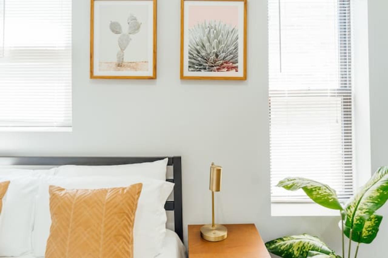 Modern Studio, Nightlife | Near Wrigley M10 - thumb 2