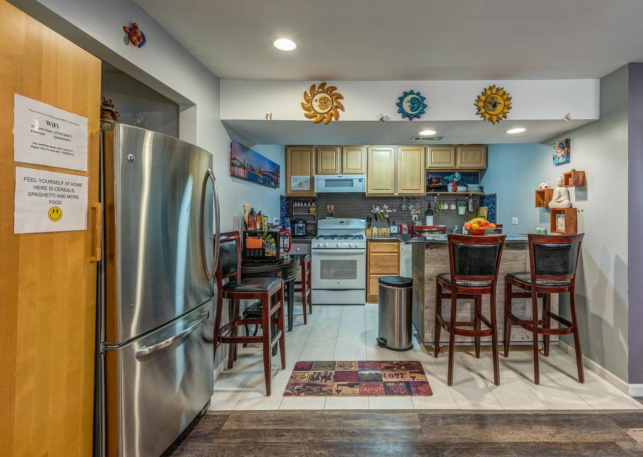 Sleep 18 Parking Breakfast Sushi Wine Smoothie NiHao - thumb 7