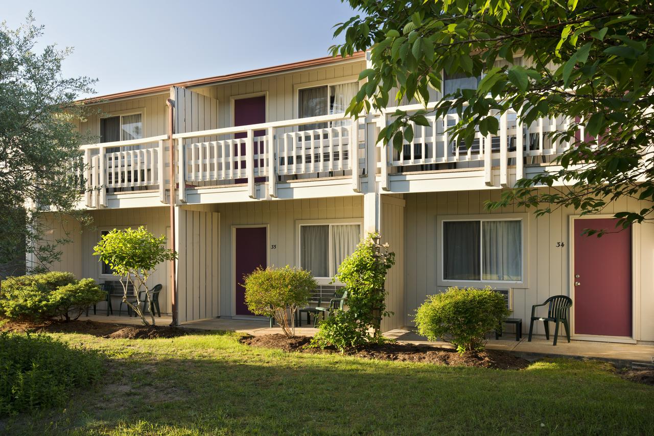 Wellfleet Motel & Lodge - thumb 5