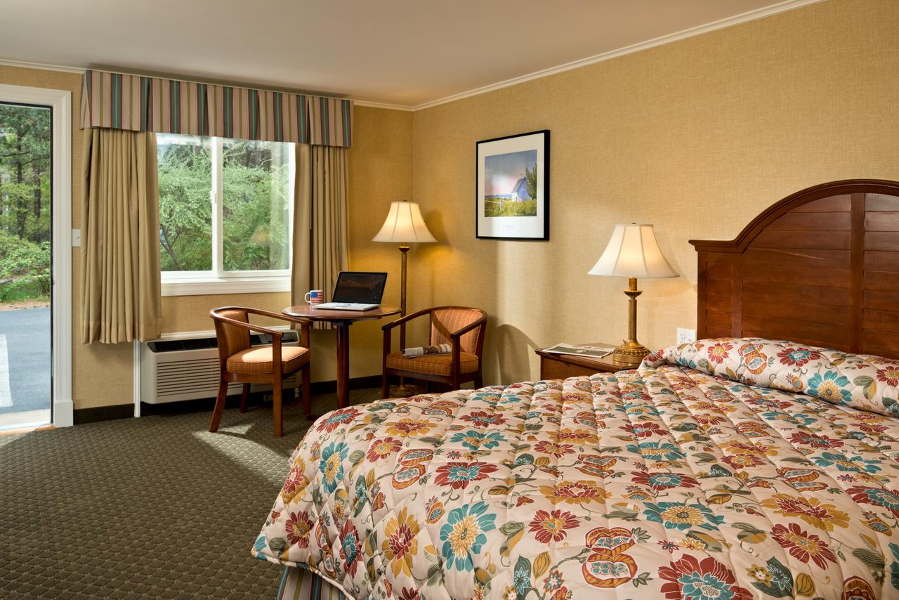 Wellfleet Motel & Lodge - thumb 17