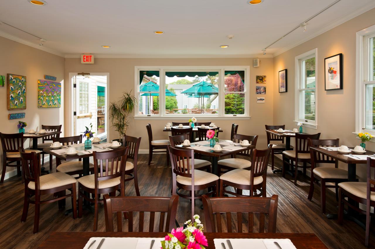 Wellfleet Motel & Lodge - thumb 1