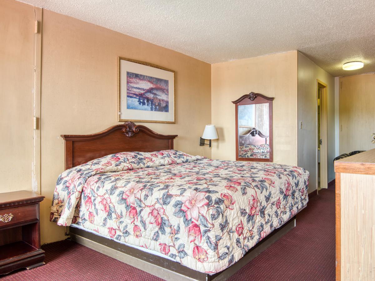 OYO Hotel Jackson North I-55 - thumb 8