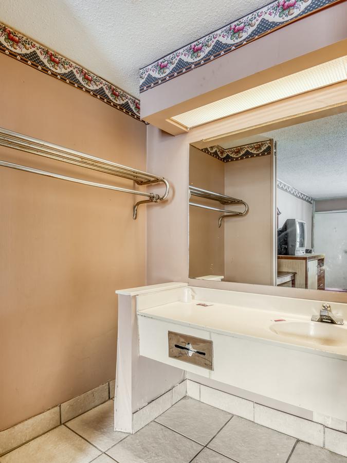 OYO Hotel Jackson North I-55 - thumb 23