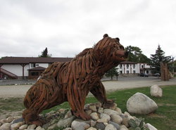 Beartooth Hideaway Inn & Cabins