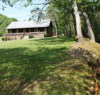 Climbing Bear Creekside Cabin - Accommodation Chicago