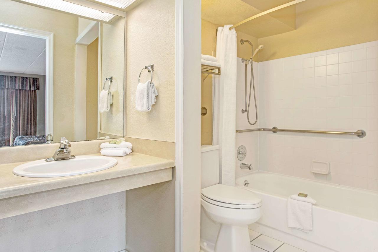 Super 8 By Wyndham Mason - thumb 19