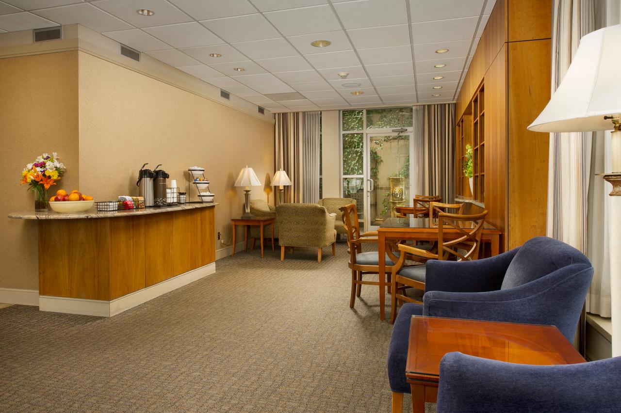 Park Lane Suites & Inn - thumb 8