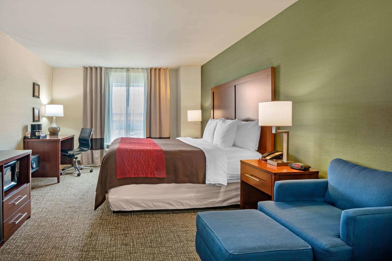 Comfort Inn & Suites Salem - thumb 3