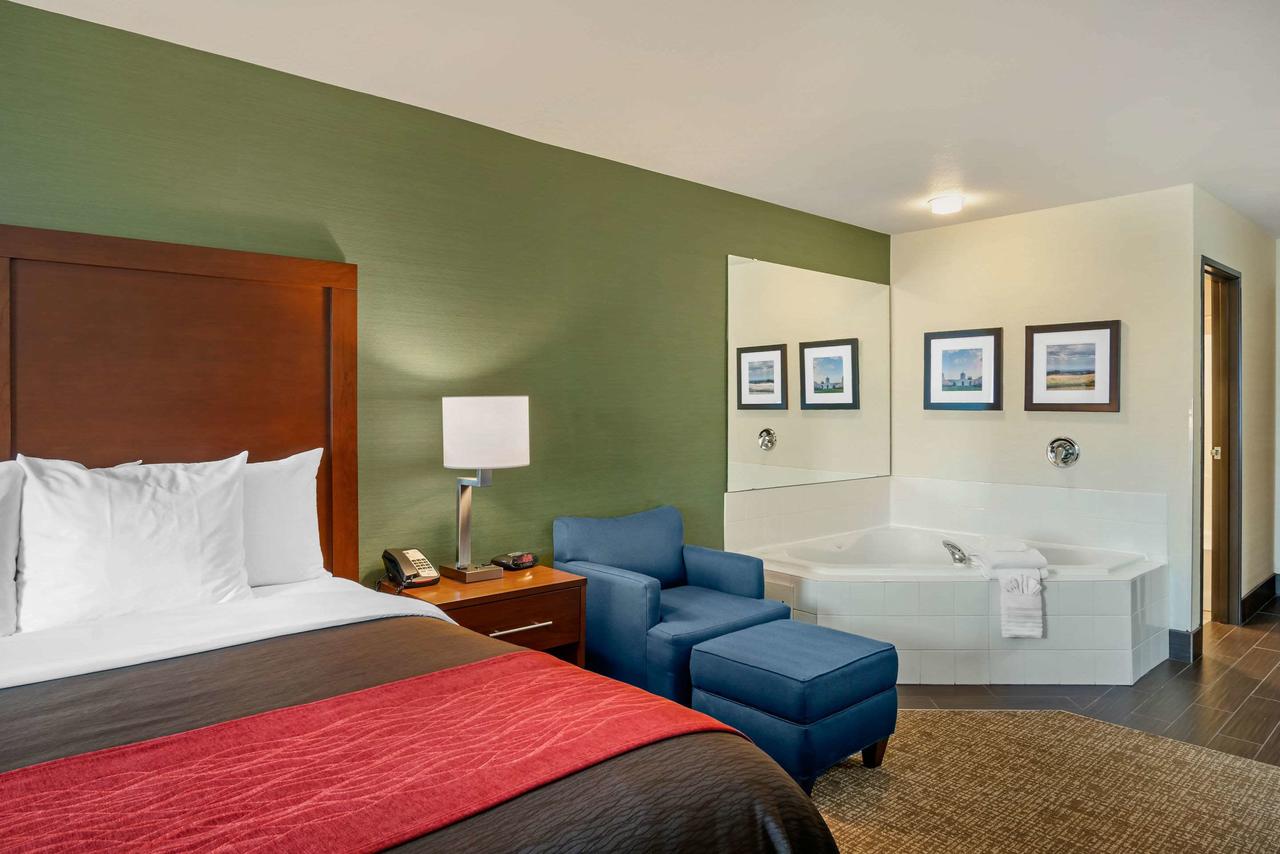 Comfort Inn & Suites Salem - thumb 18