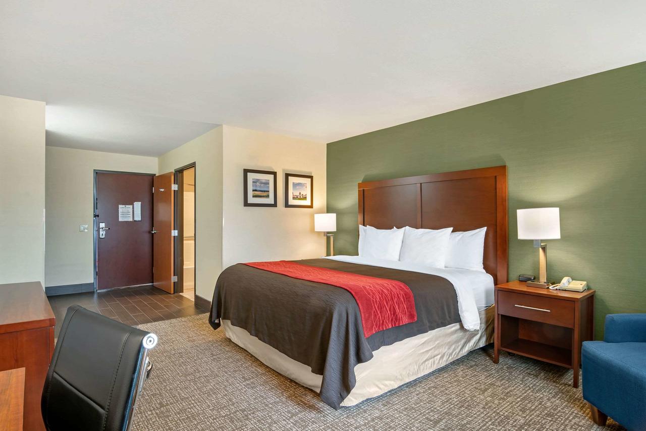 Comfort Inn & Suites Salem - thumb 23