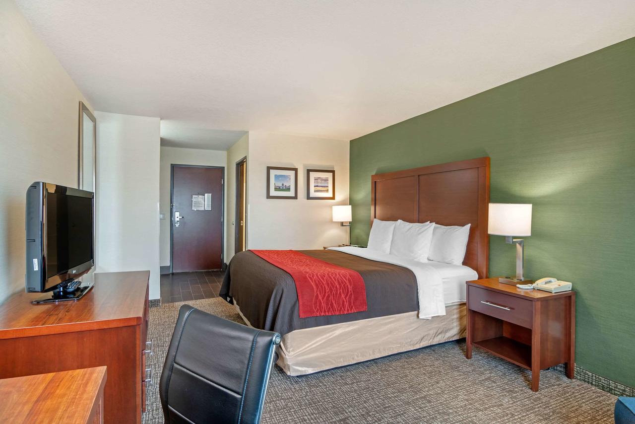 Comfort Inn & Suites Salem - thumb 31