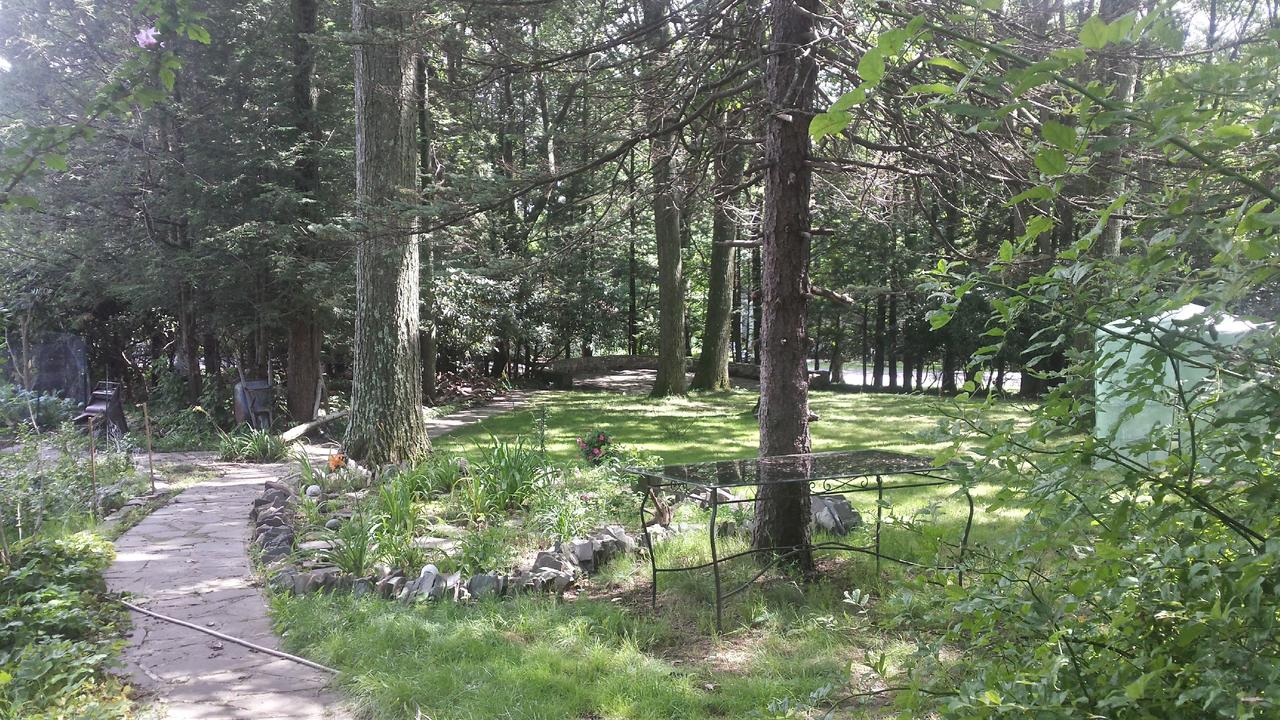 Maurrocks - A Pocono Mountains B&B - thumb 11
