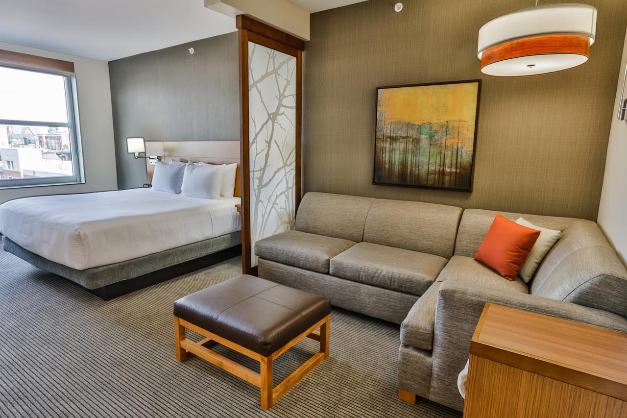 Hyatt Place Greenville Downtown - thumb 6