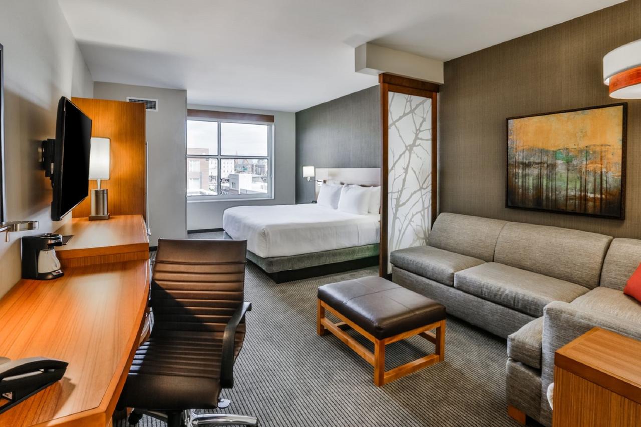 Hyatt Place Greenville Downtown - thumb 0