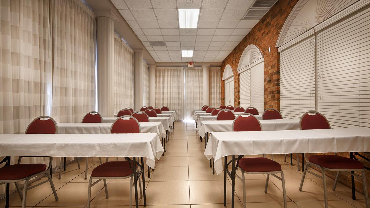 Best Western Greenville Airport - thumb 1