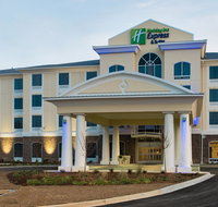 Holiday Inn Express  Suites Aiken - Accommodation Chicago