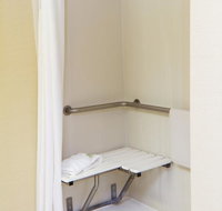 Holiday Inn Express Hotel  Suites Greenville-Downtown - Accommodation Chicago