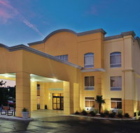 La Quinta by Wyndham Florence - Accommodation Chicago
