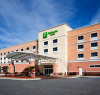 Holiday Inn Hotel  Suites Beaufort at Highway 21 - Accommodation Chicago