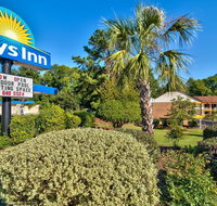 Days Inn by Wyndham Downtown Aiken - Accommodation Chicago