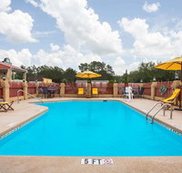 Days Inn by Wyndham Lake City - Accommodation Chicago