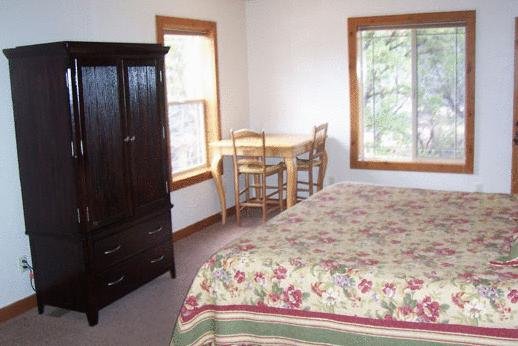 Stone Canyon Inn - thumb 20