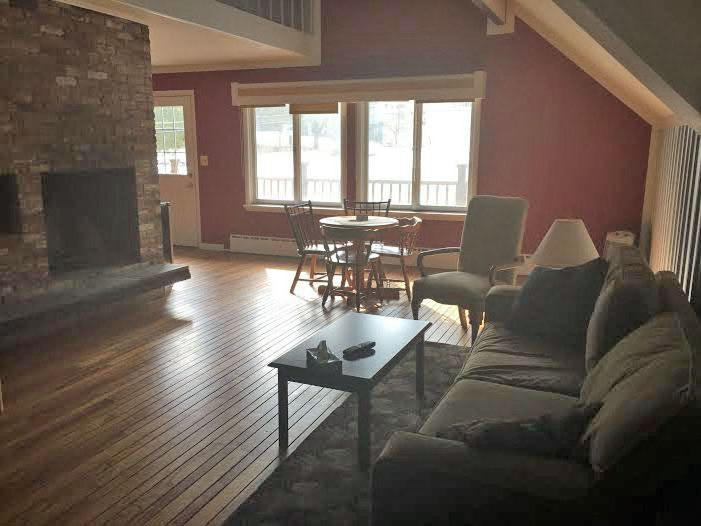 The Upper Pass Lodge - thumb 12