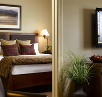 Green Mountain Suites Hotel - Accommodation Chicago
