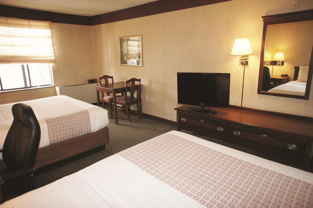 La Quinta By Wyndham South Burlington - thumb 5