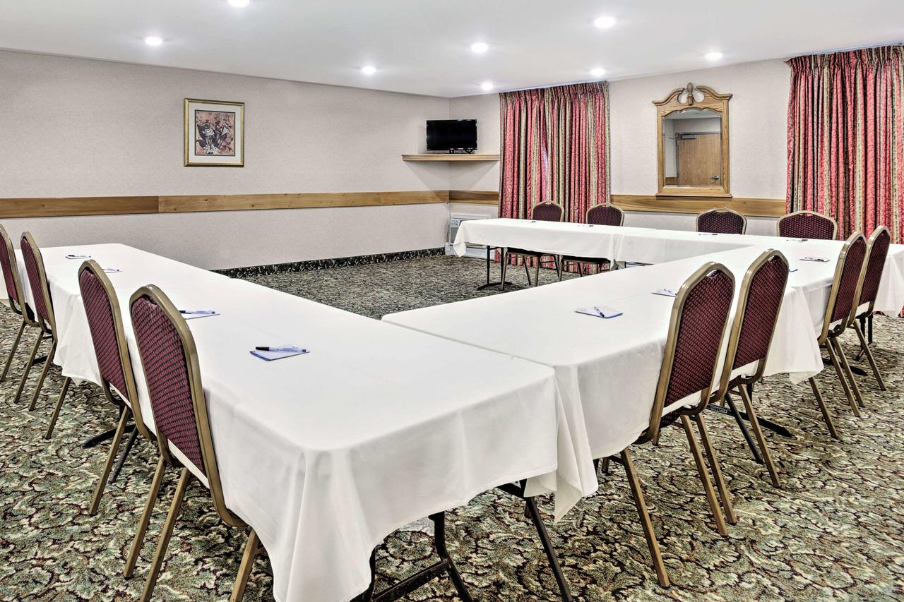 Baymont By Wyndham Essex Burlington Area - thumb 15