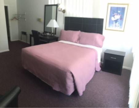 North Star Motel - thumb 1