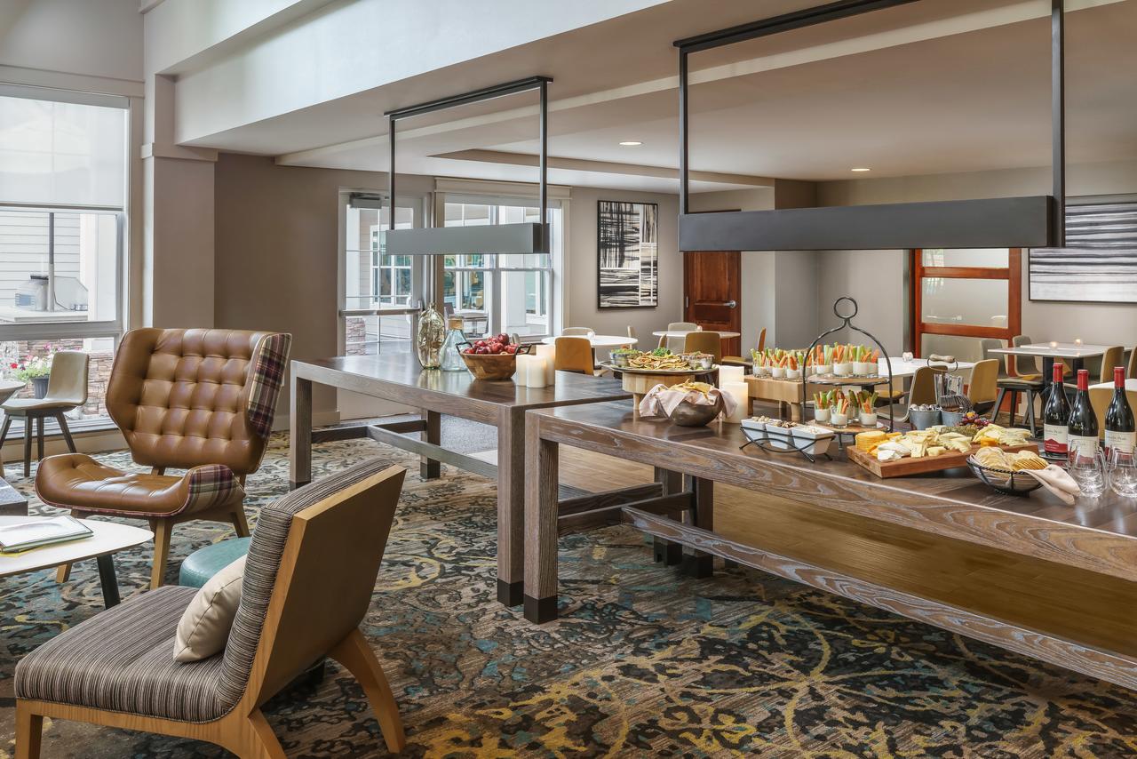 Residence Inn Burlington Colchester - thumb 8