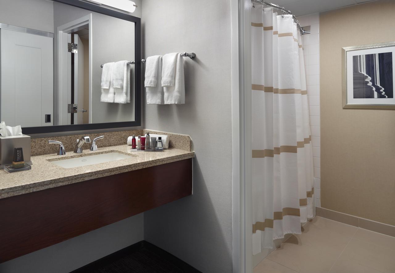 Washington Dulles Airport Marriott - thumb 9