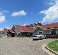 Cobblestone Hotel and Suites - Baldwin - Accommodation Chicago