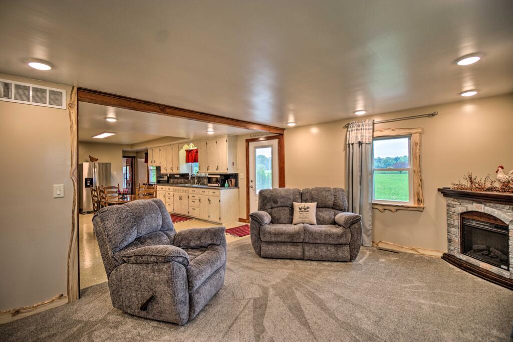 'Rise And Shine Farm' In Goshen - Dogs Welcome - thumb 3